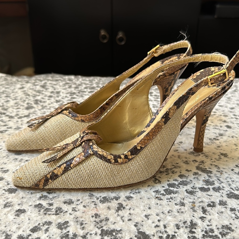 CARLO ALBERTO Tan / Snakeskin Bow Slingback Pointed Toe Heels